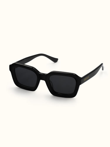 Cannes Black
